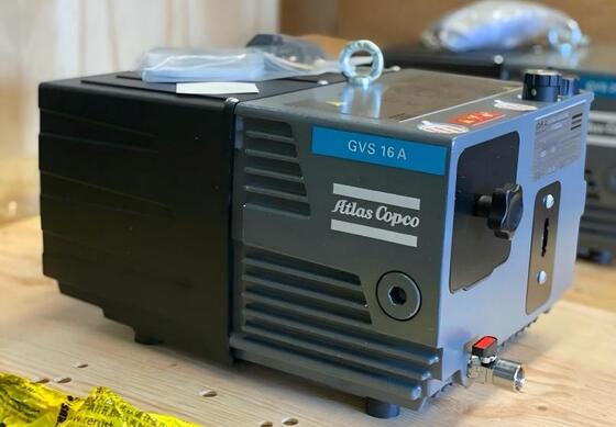 Vacuum Pump GVS16A 0.9kw Motor Power Water Vapor Limit 15mbar Designed for Semiconductor Manufacturing and Research